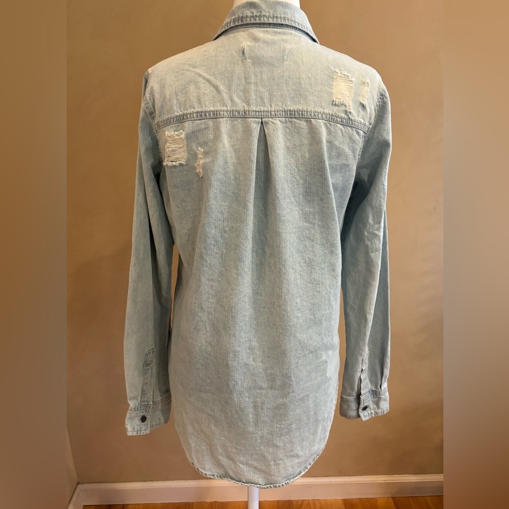 Bullhead Light Blue Distressed Denim lightweight cotton long sleeve shirt small - Picture 5 of 10